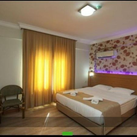 Sirius Mi Çeşme Kültér fotó