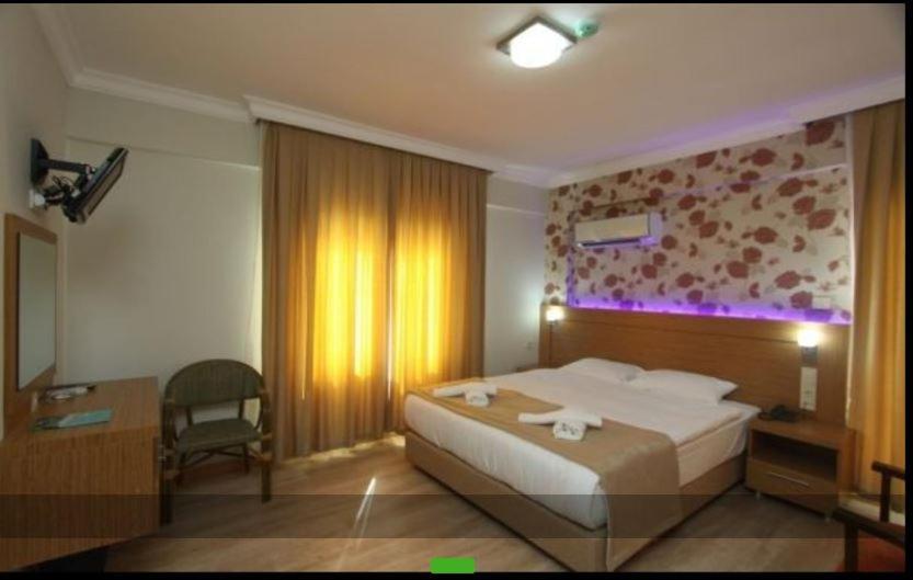 Sirius Mi Çeşme Kültér fotó